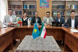 مقام استاد سخن سعدی شیرازی در دانشگاه ملی فارابی گرامی داشته شد